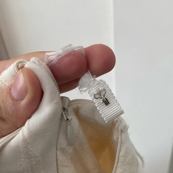 Alexis Isotta Dress In White Floral Jacquard - Picture 8 of 8